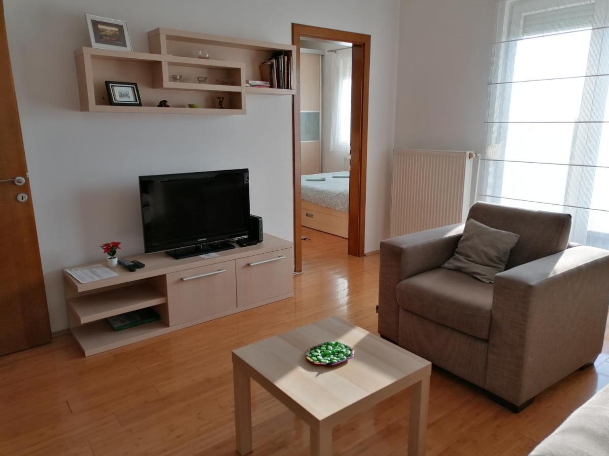 Apartman Breza Κρούσεβατς Εξωτερικό φωτογραφία